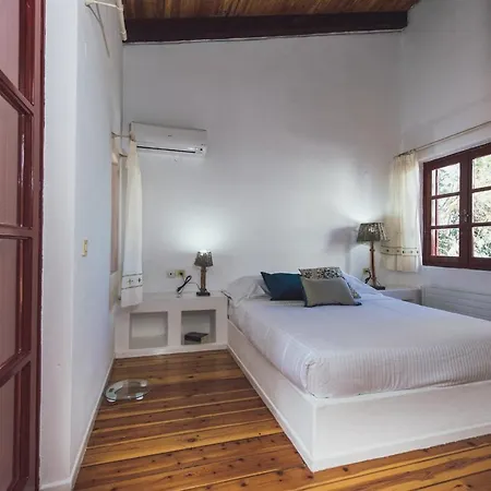 Thigatera Villa